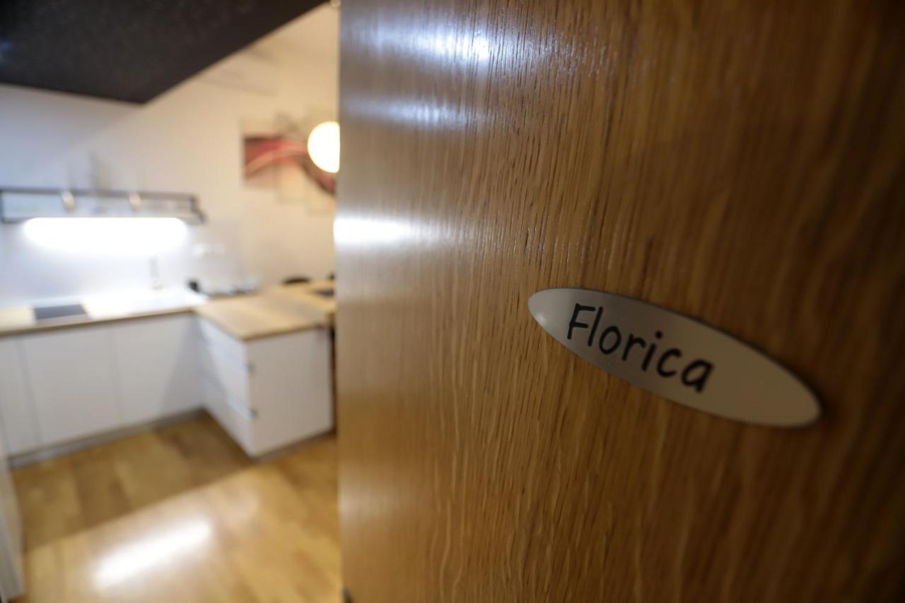 Florek & Florica Apartment Križevci Eksteriør bilde