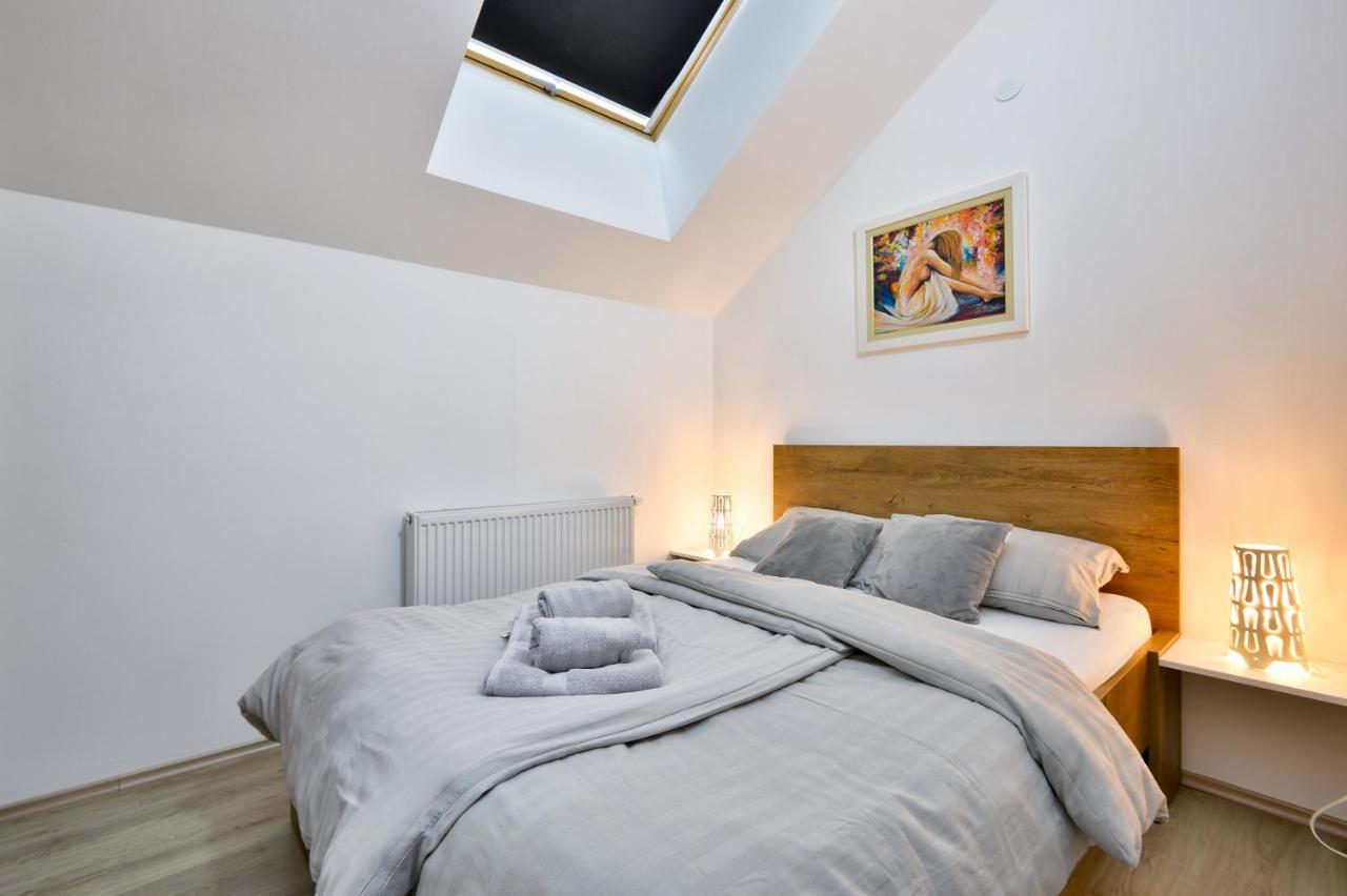Florek & Florica Apartment Križevci Eksteriør bilde
