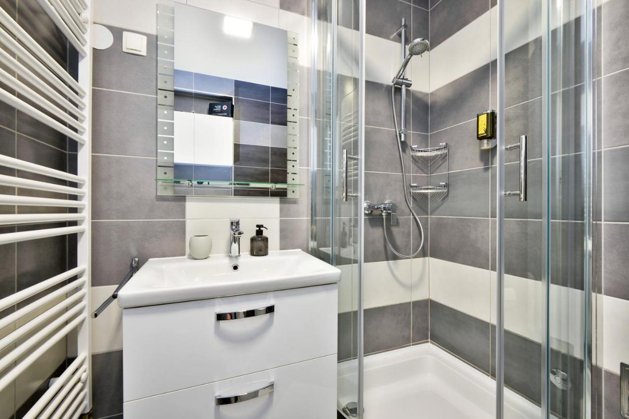Florek & Florica Apartment Križevci Eksteriør bilde