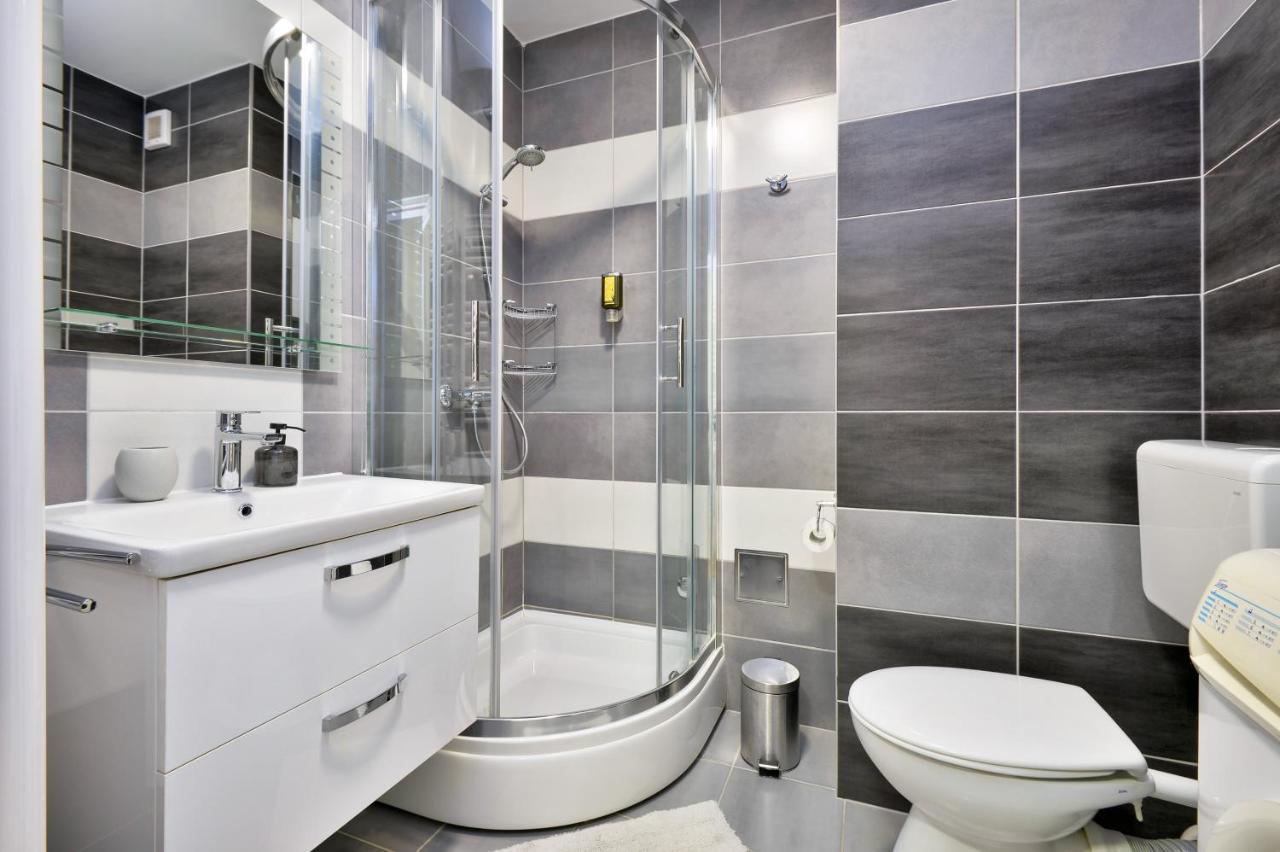 Florek & Florica Apartment Križevci Eksteriør bilde