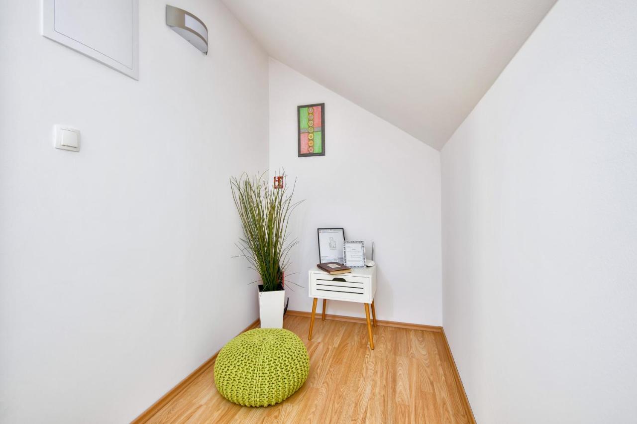Florek & Florica Apartment Križevci Eksteriør bilde