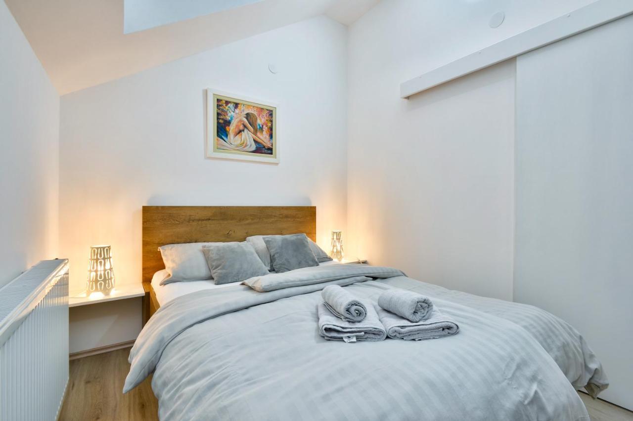 Florek & Florica Apartment Križevci Eksteriør bilde