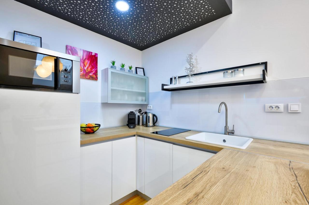 Florek & Florica Apartment Križevci Eksteriør bilde