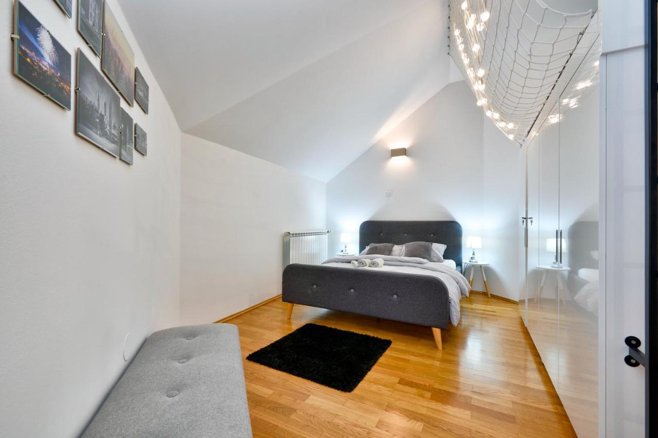 Florek & Florica Apartment Križevci Eksteriør bilde