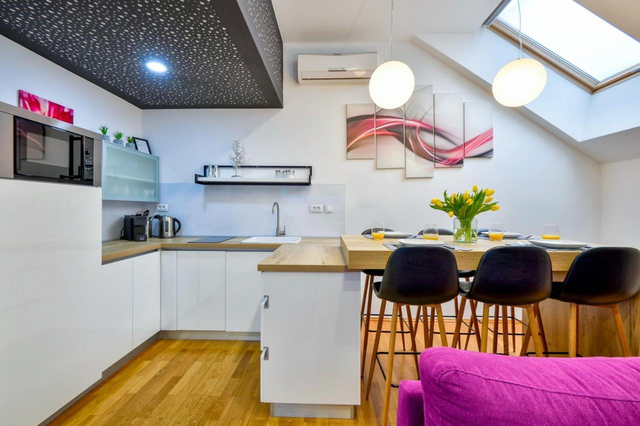 Florek & Florica Apartment Križevci Eksteriør bilde